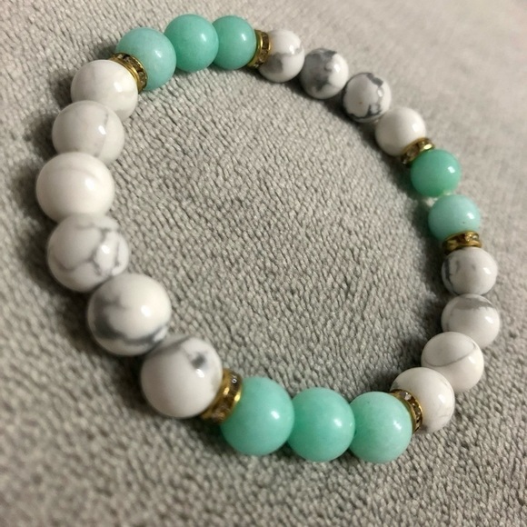 3 Beaded Gemstone Bracelets Lava Stones Rose Quartz Amazonite Howlite - Picture 3 of 4